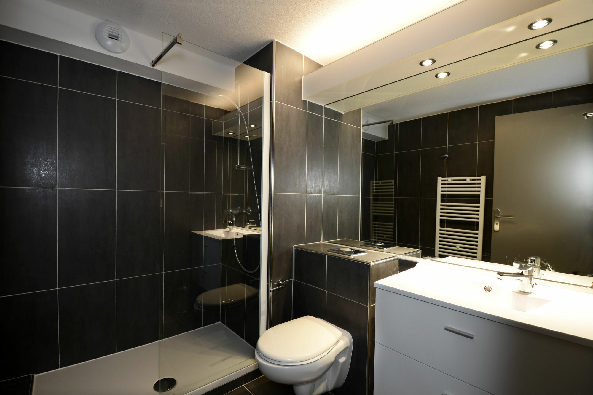 Residence Odalys Aqualia 巴拉吕克莱班 外观 照片